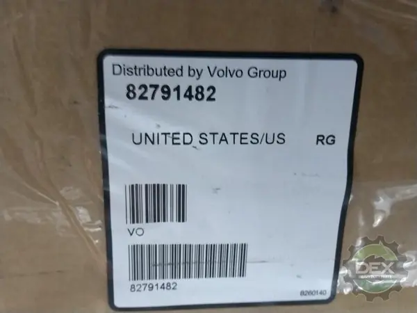 SK0218820-US20260702-105043-0 82791482 Genuine Mack Climate Unit - Image 1