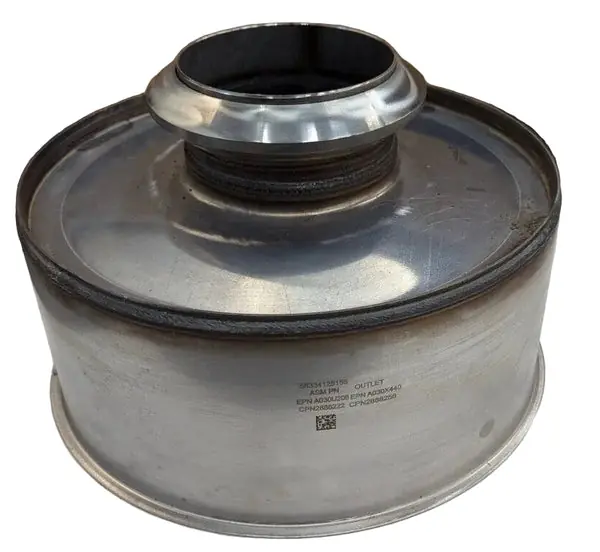 SK0220950-US20260702-105043-0 A030X440 Genuine Cummins DPF Outlet Module - Image 1
