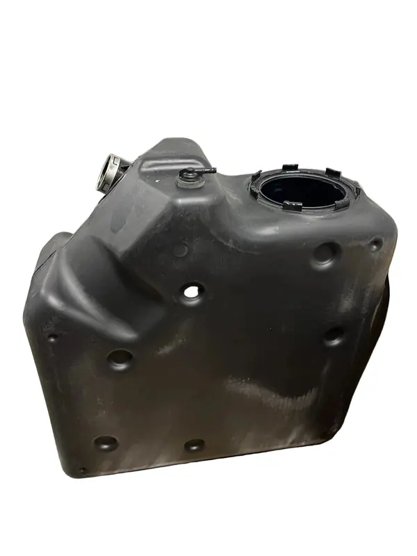 A04-30817-003 Genuine Freightliner 13-Gallon DEF Tank