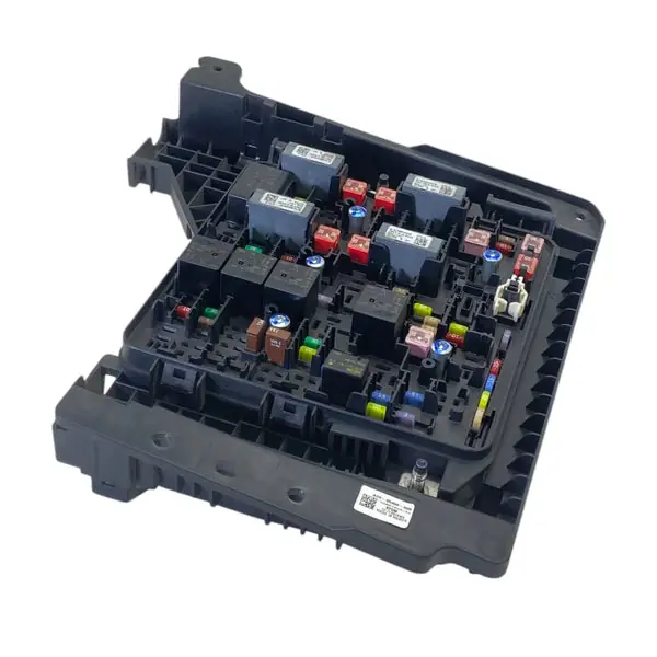 A0695486000 Genuine Freightliner Main Fuse Box