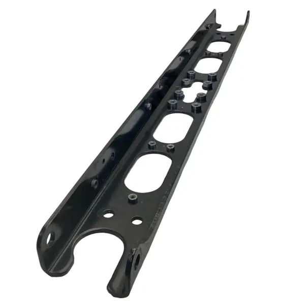 A1528129002 Genuine Freightliner Front Crossmember