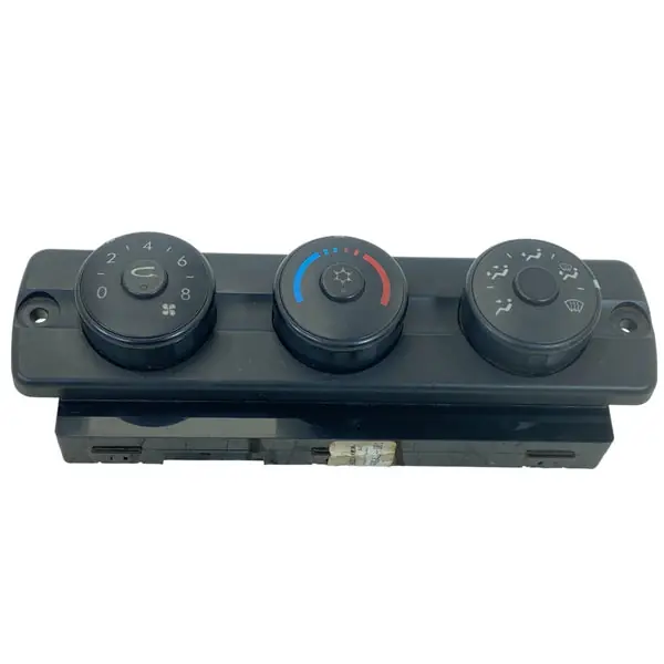 SK0221469-US20260702-105043-0 A22-60645-003 Genuine Freightliner HVAC Control Unit - Image 1