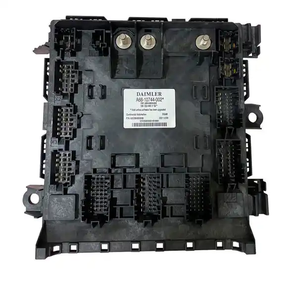 SK0222179-US20260702-105043-0 A66-10744-003 Genuine Freightliner Interface Multiplexing Control Module - Image 1