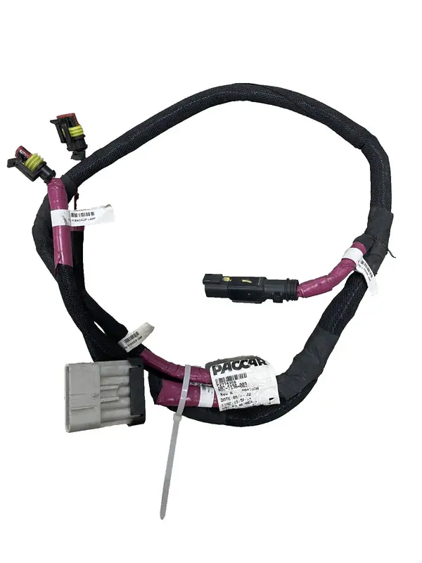 Genuine Paccar Harness-Tail Lights
