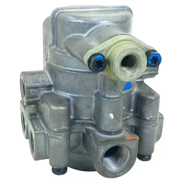 BWK021562 Genuine Freightliner Spring Air Brake Valve SR-7