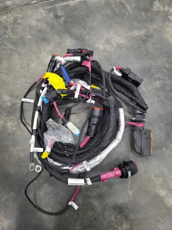 D926075001 Paccar Harness-Engine