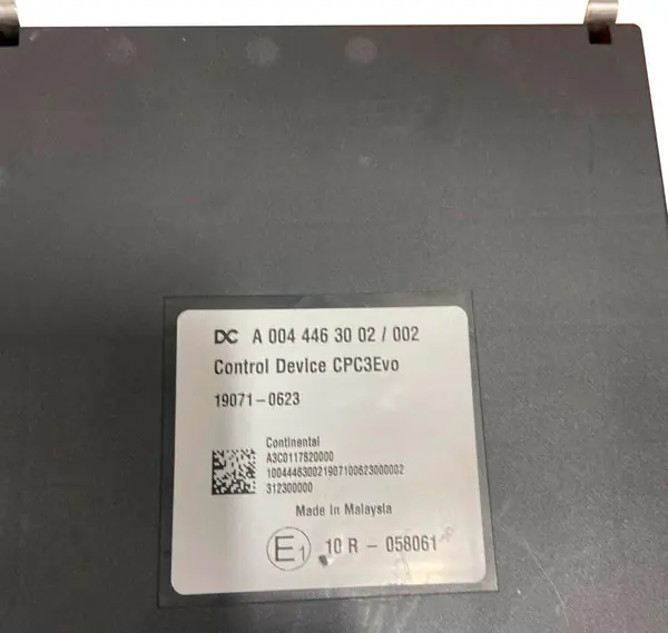 EA0064463802 Genuine Detroit Diesel Cab Control Module For Freightliner