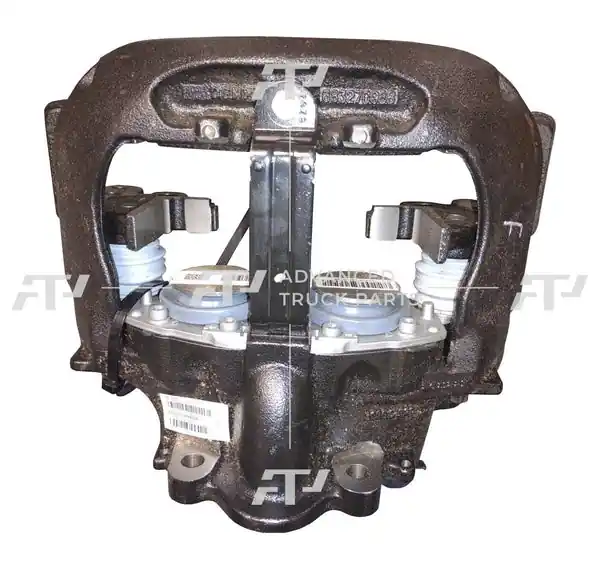 SK0226058-US20260702-105043-0 Genuine Meritor Disc Brake Caliper Right Side - Image 1