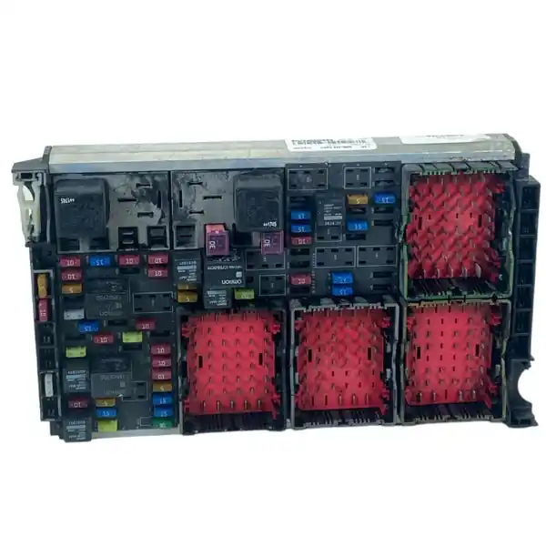 SK0229142-US20260702-105043-0 Genuine Paccar Fuse Box Assembly - Image 1