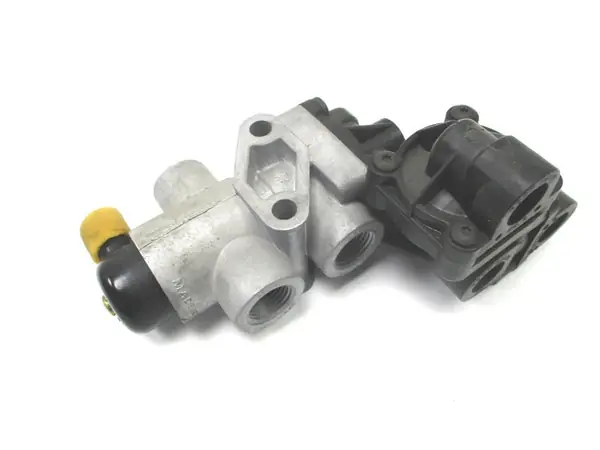 SK0230513-US20260702-105043-0 WABRKN34130 Genuine Wabco Tractor Protection Valve - Image 1