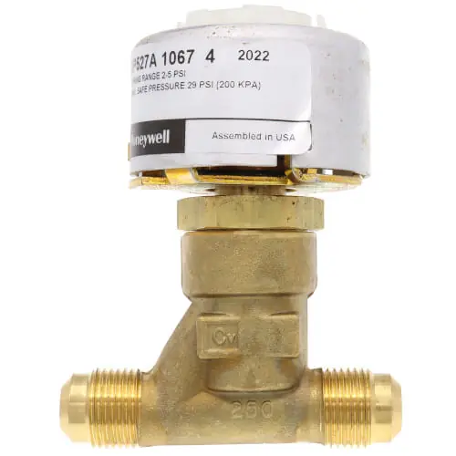 Honeywell VP527A1067 1/2 Inch Flare Bronze Pneumatic Valve