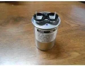Allied Parts 46W21 - 46W21 100463-08 Capacitor 10 Mfd @ 440V Round