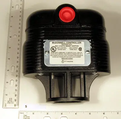 SK0235166-US20260702-105043-0 Mcdonnell & Miller 5 Switch Assembly SPDT For 110300 193 - Image 1