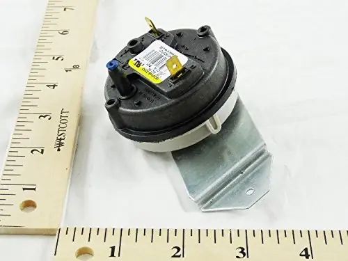 SK0235570-US20260702-105043-0 Trane SWT2520 SPST Pressure Switch 1.29 Inch WC HVAC System Component - Image 1