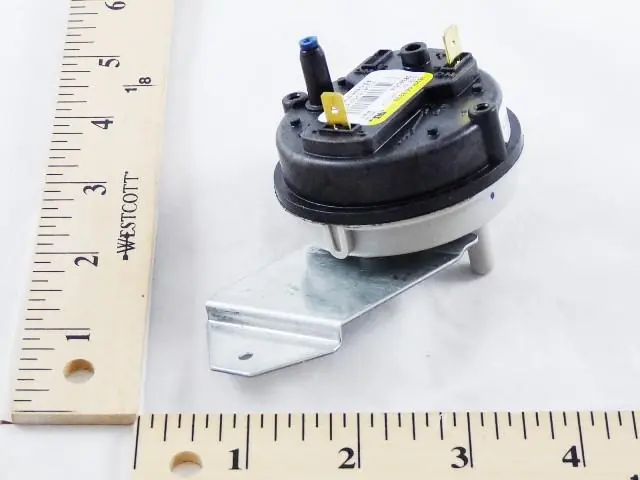 SK0235641-US20260702-105043-0 Trane SWT2532 SPST Pressure Switch for HVAC Hydronics - Image 1