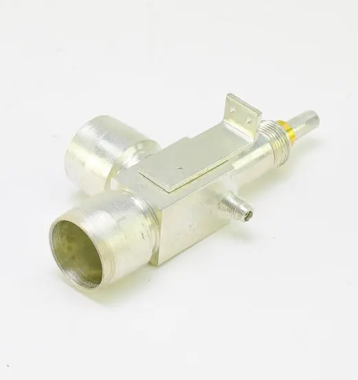 SK0236465-US20260702-105043-0 Trane VAL2185 Suction Service Valve for HVAC and Refrigeration - Image 1