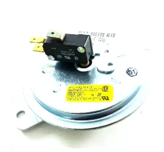 SK0236637-US20260702-105043-0 Trane SWT1600 SPDT Pressure Switch .50WC - Image 1
