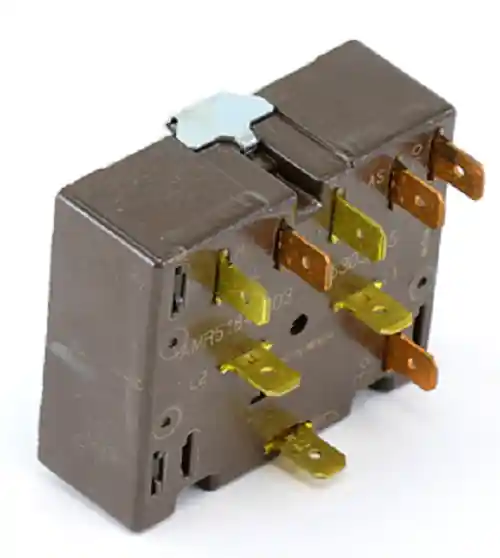 SK0236936-US20260702-105043-0 CARRIER 06303045 Selector Switch - Image 1