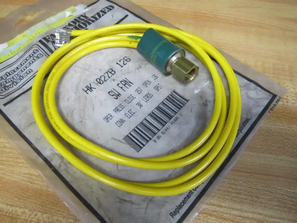 SK0237573-US20260702-105043-0 Carrier HK02ZB126 Pressure Switch 257 CLS 126 OPN 30 - Image 1