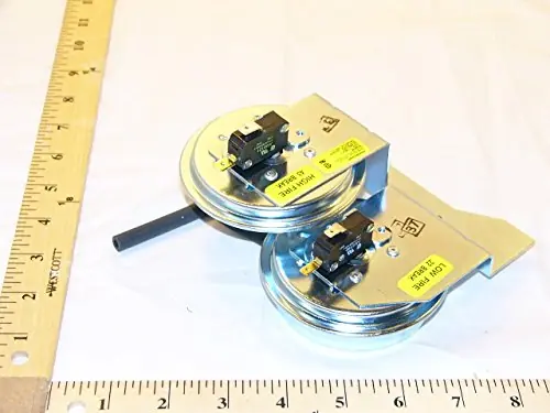 SK0237830-US20260702-105043-0 Carrier HK06WC077 Dual HiLo Pressure Switch - Image 1