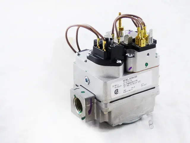 SK0238256-US20260702-105043-0 White-Rodgers 36C94-303 Gas Valve, NG/LP, Hot Surface Ignition and Direct Spark Ignition - Image 1