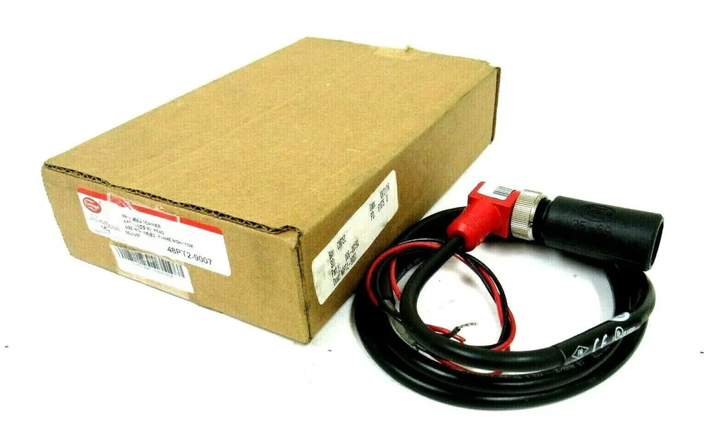 SK0239540-US20260702-105043-0 Fireye 48PT2-9007 Infrared Scanner 90 Degree Head 4 Ft Cable - Image 1
