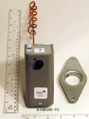 JOHNSON A19EDB-1C SPST Duct Temperature Control 100/350F; Man Reset; Open High; 5 Probe