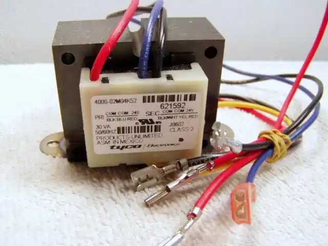 Nordyne 621592R - 240V 30Va Transformer (621592R)