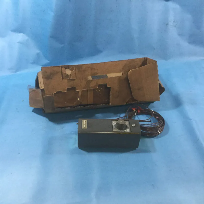 Honeywell T675A1425 Remote Bulb Controller 55-175F 20 ft Capillary SPDT