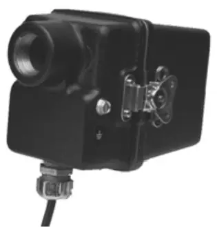 SK0245928-US20260702-105043-0 Fireye 55UV5-1009 UV Self-Check Scanner 1 NPT 20 Ft. Leads - Image 1