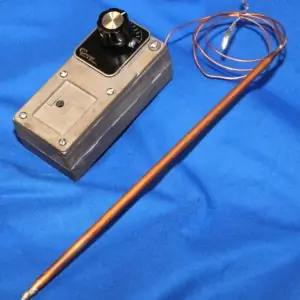 Schneider Electric TK-2001 Pneumatic Thermostat Straight Bulb 60/90F
