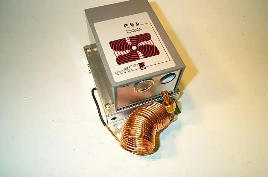SK0248014-US20260702-105043-0 Johnson Controls P66AAB-14 - 220/280#,10'Cap,Fan Speed Ctrl - Image 1