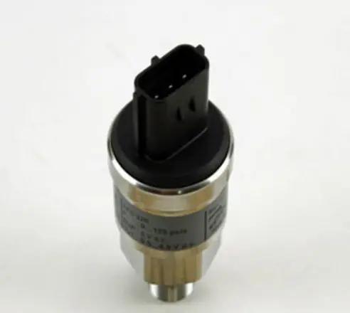 SK0249740-US20260702-105043-0 York 025-29583-002 Suction Transducer 0/125# - Image 1