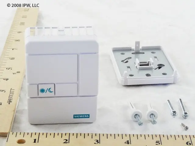 Siemens Building Technology 540-670B - Tec Room Sensor,W/Stpt,Ovride