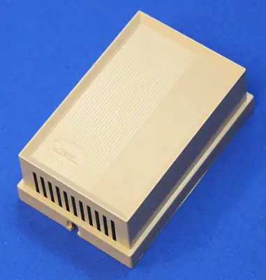 SK0254798-US20260702-105043-0 Schneider Electric AT-11-404 TSTAT Blank Cover - Image 1