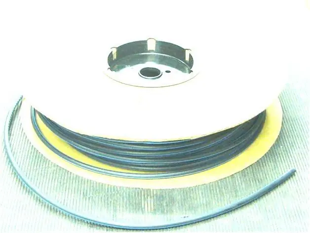 SK0255630-US20260702-105043-0 Chevron Pneumatic Tubing 1063768 1/4 inch Tubing 250FT BlueStripe - Image 1