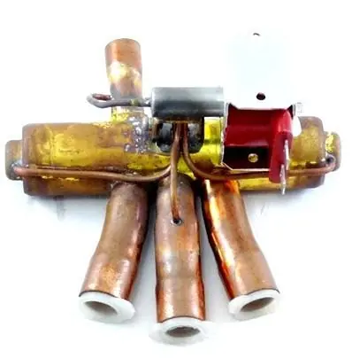 Carrier EF17BZ123 - REVERSING VALVE