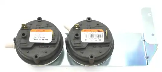 Carrier HK06NA018 Pressure Switch, replacement for HK06MB026