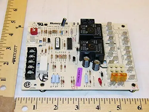 SK0257830-US20260702-105043-0 Heil Quaker 1160192 Fan Timer Board - Image 1