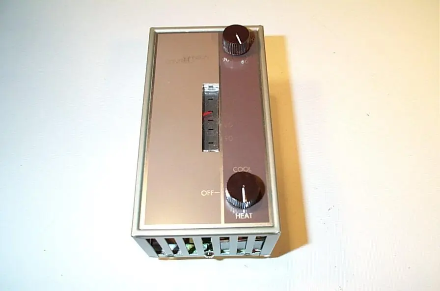 Johnson Controls T22TFB-1 - 40/90F LINE V,HEAVY DUTY,HT/CL