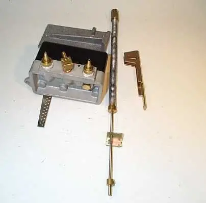 SK0258567-US20260702-105043-0 Johnson Controls D-9502-9 Pneumatic Damper Actuator Positioner - Image 1