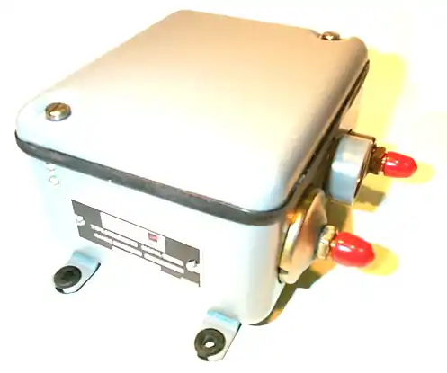 Johnson Controls P70PE-6 - DUAL PRES.SW. SPST