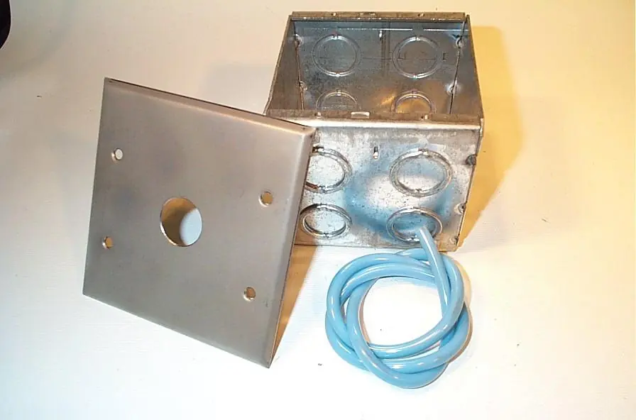 Johnson Controls S-232-503 Single Selector Switch Wallbox Kit Flush Box for 1-Switch
