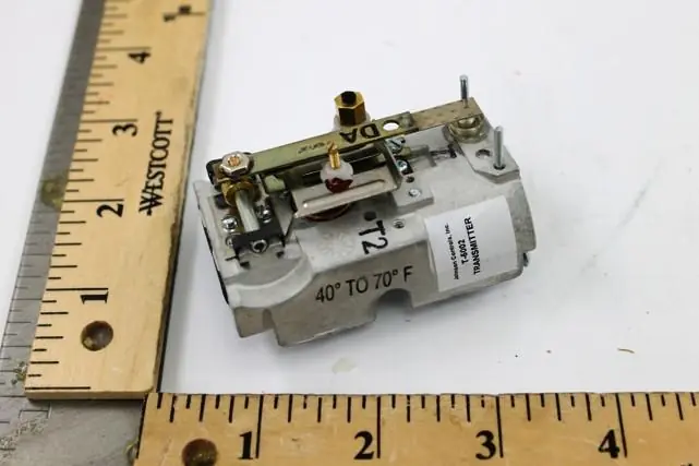 Johnson Controls T-5002-205 Temperature Transmitter 20-70F