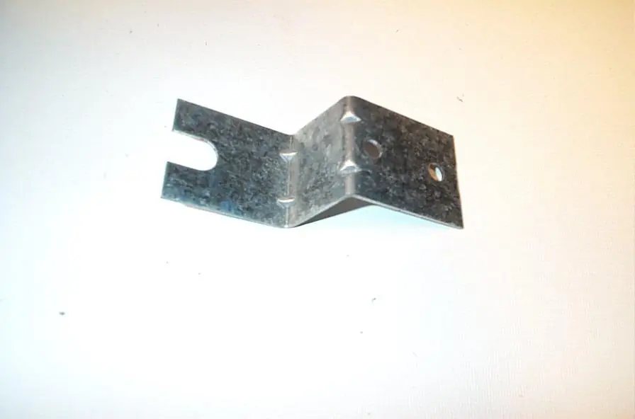 SK0259693-US20260702-105043-0 Johnson Controls T-5210-129 Mounting Bracket for AVG Element - Image 1
