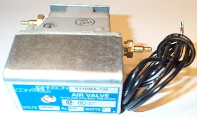 Johnson Controls V11HBA-100 Solenoid Air Valve 240V 3-WAY/2-WAY AIR VLV