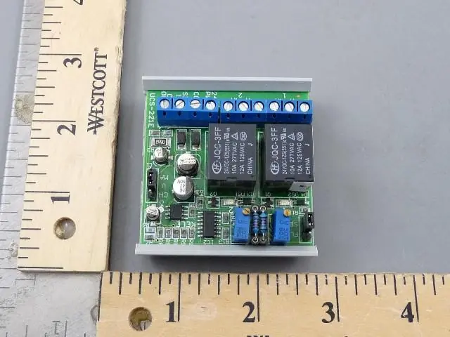 Johnson Controls UCS-221E Sequencer, 2 Stage