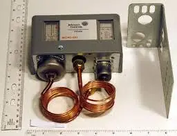 Johnson Controls P70LA-45 - 20"/100# 100/425# SPST Dual#