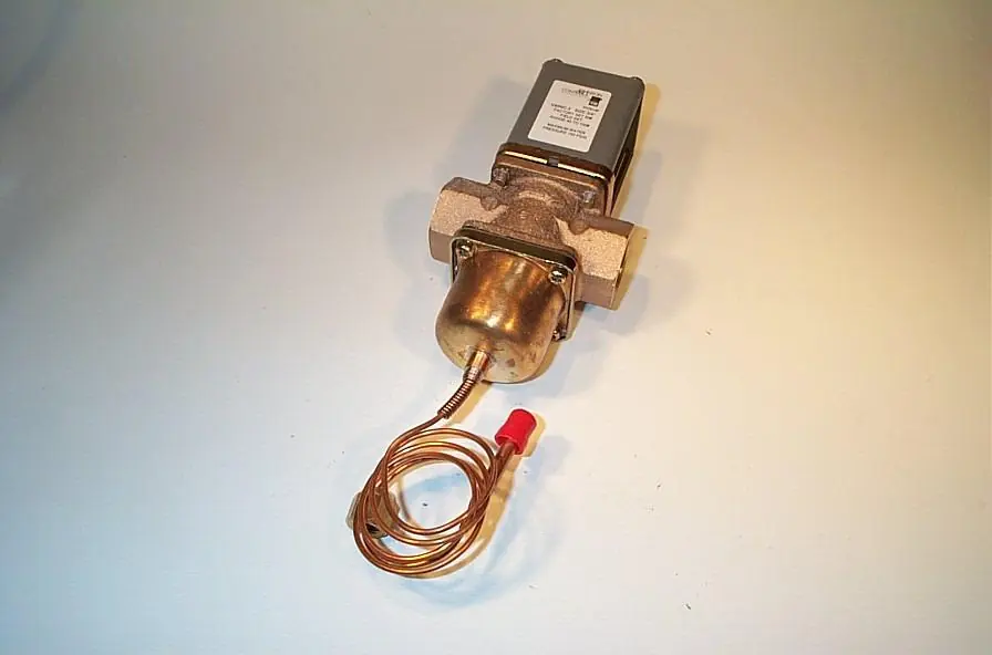 Johnson Controls V46NC-2 - 3/4"40/100#RA,#ACT.H2O REG VLV