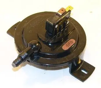 SK0260881-US20260702-105043-0 Lochinvar & A.O. Smith 100110736 - BLOCKED OUTLET SWITCH - Image 1
